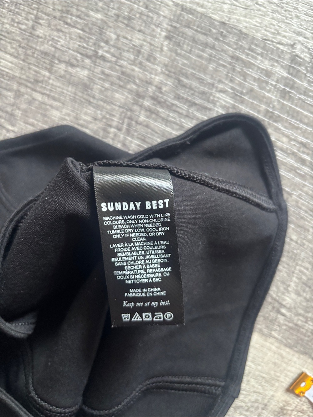 Aritizia Sunday Best Black Square-Neck Crop Top - Picture 6 of 6